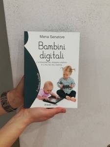 "Bambini digitali" di Mena Senatore (Il leone verde, 2019)